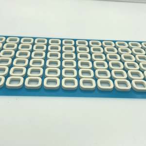 Junta de Silicona Cuadrada Troquelada con Fuerte Adhesión, Buen Sellado, Antideslizante y Resistente a Impactos, Utilizada para Productos Electrónicos - Product Image 5