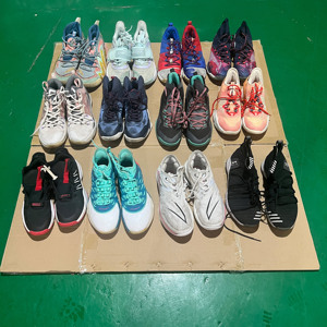 Zapatillas de Baloncesto de Segunda Mano de Grado A al por Mayor, Transpirables, de Marca Original, Usadas para Hombre, en Pacas - Product Image 6