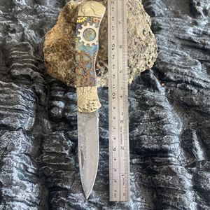 YG1023 Engrenage Texture Résine Échelles Relief Cuivre Poignée 78 couches Forgé À La <span class=keywords><strong>Main</strong></span> Composite Damas Acier Nail Pull Lame Plier Couteau - Product Image 3