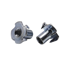 <span class=keywords><strong>Insert</strong></span> fileté en acier au carbone DIN1624 à quatre griffes pour panneaux de <span class=keywords><strong>bois</strong></span>, offrant une forte force anti-éjection - Product Image 1