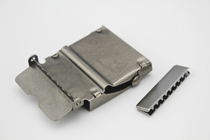 Fibbia per <span class=keywords><strong>cintura</strong></span> in metallo placcato di ottima qualità a buon mercato regolare la fibbia fibbia per <span class=keywords><strong>cintura</strong></span> da uomo 32*43.5mm - Product Image 6