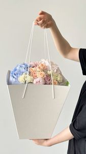 Bolsa de Papel Personalizada para Ramos de Flores con Asa de Listón, Bolsa de Regalo Floral para Floristas - Product Image 4