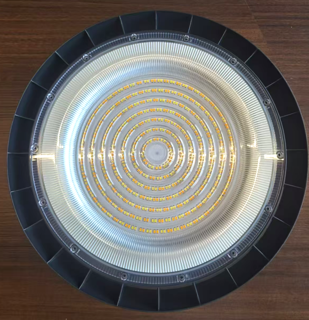 Industrial Highbay UFO LED Light 3CCT 100W/150W/200W Low Price High Bay Light with Aluminum Lamp Body