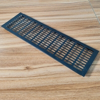 Fabrication sur mesure de tôlerie, estampage, boîte électrique industrielle noire, argentée, naturelle, avec bride intégrée, couvercle de ventilation en aluminium