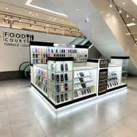 Kiosque personnalisé pour accessoires de téléphonie mobile avec éclairage LED, vitrine en verre, comptoir îlot noir et blanc