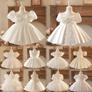 Vestido <span class=keywords><strong>de</strong></span> comunión Vestido <span class=keywords><strong>de</strong></span> fiesta <span class=keywords><strong>de</strong></span> desfile blanco Vestido <span class=keywords><strong>de</strong></span> princesa <span class=keywords><strong>de</strong></span> hadas simple Vestido <span class=keywords><strong>de</strong></span> niña <span class=keywords><strong>de</strong></span> boda bordado exquisito - Product Image 1