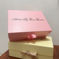 Boîtes cadeaux élégantes avec fermeture magnétique, couvercle rabattable, carton rigide haut de gamme, boîtes cadeaux pliables en papier pour l'emballage
