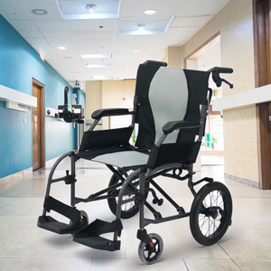 Xe lăn tay RAFU RF6005A có tay vịn điều chỉnh độ cao, bánh xe sau tháo lắp nhanh, và phần tựa chân có thể tháo rời - Product Image 5