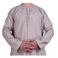 2024 Spot Polyester Arabe Robe Musulman Costume National En Gros Lâche Loisirs Couleur Unie Omani Culte Robe