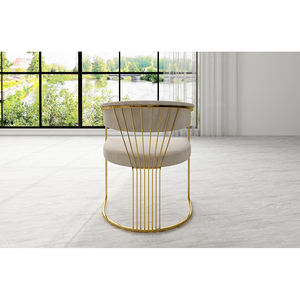 Nouveau design de <span class=keywords><strong>chaise</strong></span> rembourrée en velours <span class=keywords><strong>noir</strong></span> et métal doré de style moderne <span class=keywords><strong>chaise</strong></span> de salon <span class=keywords><strong>chaise</strong></span> de salle à manger d'appoint pour la maison hôtel - Product Image 2