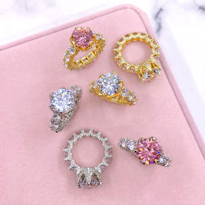 แหวนแต่งงานหรูหราสำหรับผู้หญิง แหวนนิ้วแต่งงาน แหวนเพชร CZ ทรงกลมขนาดใหญ่ งานแฮนด์เมด พร้อมส่ง - Product Image 2