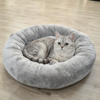 Großhandel Maßgefertigtes Rundes Waschbares Korallenfleece-Plüsch-Donut-Hundebett Katzen-Sofa Tragbares Haustierbett Kaubeständig