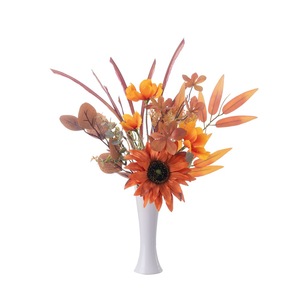 Ramo de Girasoles Artificiales Goddess Luo, Tejido de Plástico, Decoración para el Hogar y Bodas CF01380 - Product Image 5