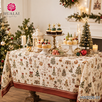 Nappe de Noël HuaLai 90x156 pouces en polyester imitation coton, motif botanique feuilles de houx et baies rouges, couverture de table festive
