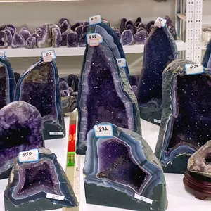 Hot Verkoop Producten Gepolijst Kristal Geode Amethist Cluster Grote Amethist Geode Voor Huisdecoratie