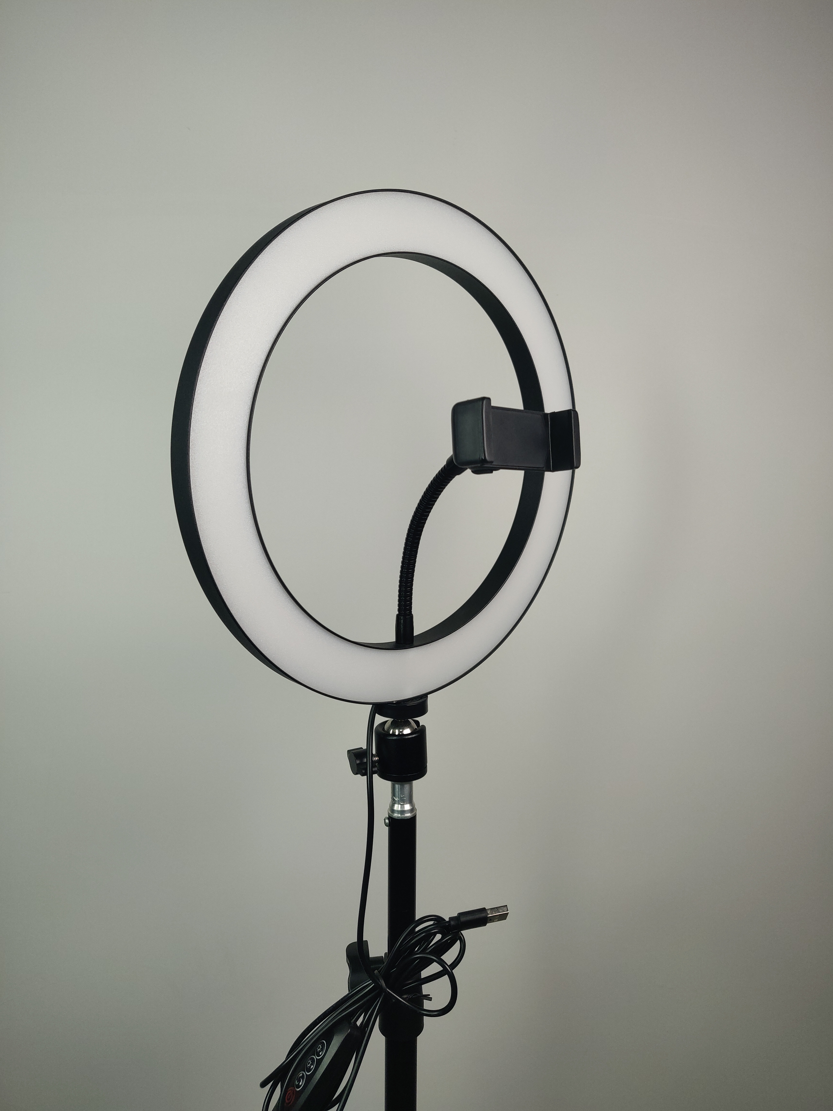 ringlight for phone selfie