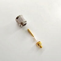Adaptateur de connecteur coaxial RF UHF mâle vers SMA femelle