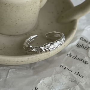 Vendita calda di tendenza Vintage di lusso da donna anelli regolabili luna Cluster intarsio orologio gioielli all'ingrosso - Product Image 1