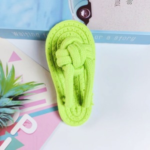 Juguete de cuerda para perros con forma de zanahoria, material de algodón duradero, para combatir el aburrimiento de las mascotas, para uso doméstico, 40 piezas por caja. - Product Image 2