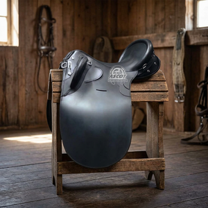 Diseño personalizado Inglés Doma Caballo Silla Herramientas de mano de cuero en negro marrón Producto al por mayor - Product Image 1