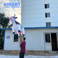 Marionnette gonflable personnalisée de vache laitière de 2 m de long pour l'affichage d'activités commerciales