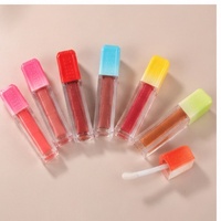 Gloss à lèvres végétalien longue tenue en gros pour filles, effet naturel, marque privée, style INS, lettrage en relief dégradé