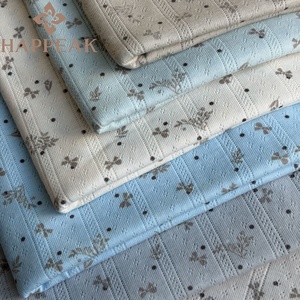 Vải dệt kim Poly Cotton cao cấp HAPPEAK in họa tiết hoa, chất liệu mềm mại, co giãn tốt, thích hợp cho bộ đồ ngủ và đồ mặc nhà. - Product Image 3