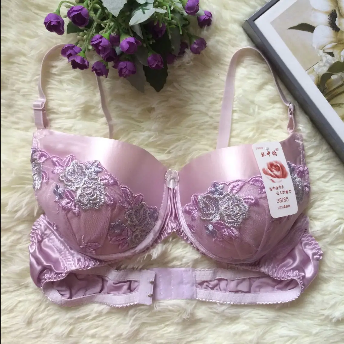 woman embroidered silk bra comfortable 9 color adjustable sexy breathable wireless silk lingerie bra