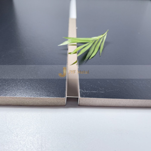 Profilé décoratif en acier inoxydable 304 en forme de U EX473, finition PVD couleur, pour design d'intérieur de luxe - Product Image 1