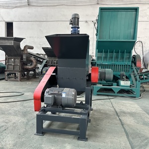 Broyeur de plastique à moteur silencieux et haute efficacité avec buses en plastique pour matériaux rigides et bouteilles, capacité de 500-4000 kg/<span class=keywords><strong>h</strong></span> - Product Image 6