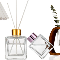 Bouteille diffuseur de parfum d'ambiance carrée de luxe en verre transparent pour huiles essentielles et aromathérapie, vente en gros