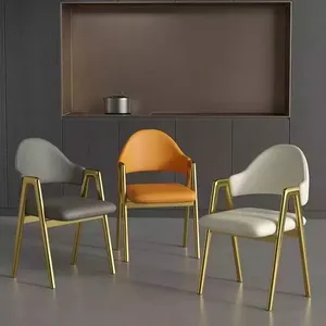 2024 nouveaux meubles de restaurant de luxe de style italien café en métal chaise de salle à manger restaurant chaise en métal