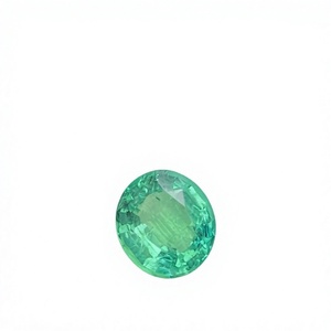 Esmeralda Natural Certificada de Zambia, Corte Ovalado, con Buen Color y Brillo, Gema Suelta de 2.28 Quilates - Product Image 1