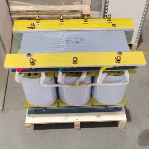 Potencia de instrumento electrónico de 25kVA Aislamiento trifásico único Entrada de 110V Salida de 380V Convergencia de frecuencia de 50Hz/60Hz - Product Image 3