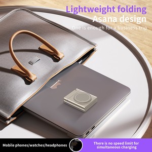 Nuovo Caricatore Wireless Magnetico Multifunzionale in Metallo a Forma di <span class=keywords><strong>Z</strong></span> 4 in 1, Supporto Pieghevole, Caricatore Max 15W con Luce C41 - Product Image 6