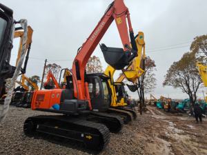 Excavadora de orugas Hitachi ZX120 original de Japón perfecta para varios proyectos excavadoras usadas disponibles a la venta - Product Image 5