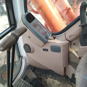 รถขุด DOOSAN DX300 มือสอง 30 ตัน เครื่องยนต์คัมมินส์ ปั๊มไฮดรอลิกคาวาซากิ มอเตอร์ วาล์ว KYB ชั่วโมงการใช้งานต่ำ สภาพ 90% ราคาแข่งขัน ปี 202 - Product Image 6