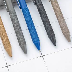 Bolígrafo de Alta Gama con Logotipo Personalizado, Nuevo, Multicolor, para Tomar Notas, con Mecanismo de Rotación y Recarga de Tinta - Product Image 2