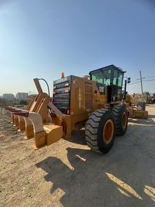 Niveleuse Caterpillar CAT 140H d'occasion à vendre, bien entretenue, prête pour la construction de projets routiers - Product Image 3