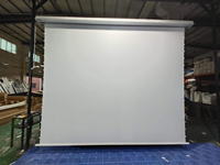 Écran de projection motorisé encastré au plafond ALR (Anti-Lumière Ambiante) de 92 pouces 16:9, tensionné par languettes, pour home cinéma
