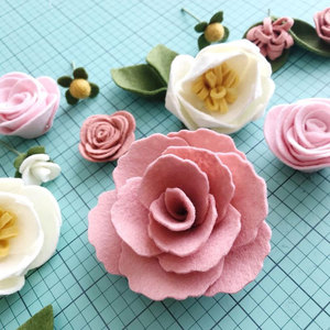 Kit artisanal de fleurs en feutre 3D pour enfants, nouveau design, fait à la main, usine, vente en gros, - Product Image 3