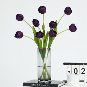 Tulipanes Artificiales de 3 Cabezas y Doble Pétalo, Flores de Seda y Plástico de Alta Simulación para Decoración del Hogar y Arreglos de Boda - Product Image 2