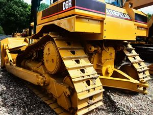 Topadora Usada Caterpillar D6R con Potente Motor de 130KW, Caja de Cambios y Bomba, Máquina de Trabajo Eficiente con Capacidad de Topado de 5.4m - Product Image 2