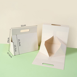 High Quality Recyclable Triangular Hand-held Magnetic Suction Paperboard <b>Box</b> logo One-piece Folding <b>Empty</b> <b>Box</b> Universal <b>Gift</b> <b>Box</b> - Product Image 6