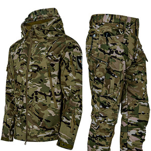 Traje de Camuflaje Táctico para Hombre, para Caza y Senderismo de Invierno: Chaqueta con Capucha y Pantalones Resistentes al Viento y Cálidos - Product Image 6