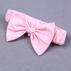 Venta al por Mayor de Conjuntos de Ropa para Niños, Estilo Nuevo, Camiseta Negra y Pantalones, Conjunto de 4 Piezas - Product Image 3