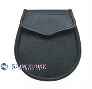 Pochette de kilt Sporran en cuir noir Round STONE INDUSTRIES, sac de taille traditionnel écossais des Highlands, accessoire musical - Product Image 1