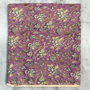 ผ้าฝ้ายอินเดียคุณภาพสูง เป็นมิตรกับสิ่งแวดล้อม สีชมพูอ่อน ลายดอกไม้เรียบง่าย สำหรับเด็กหญิงและเด็กชาย ขายเป็นหลา ผลิตในอินเดีย - Product Image 5