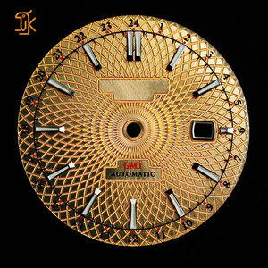 Tùy Biến Guilloche Đồng Hồ Quay Số Tấm Khắc Logo Kim Loại Brass 35Mm Lịch Cửa Sổ Cho Nh34 Gmt Trống Đồng Hồ Mặt Nhà Máy - Product Image 1