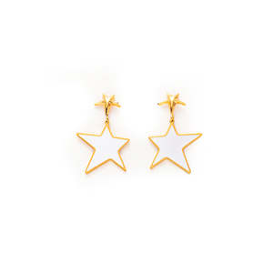 Pendientes de Moda con Forma de Estrella, Chapados en Oro, Acero Inoxidable 316L, Diseño Sostenible y Resistente - Product Image 1